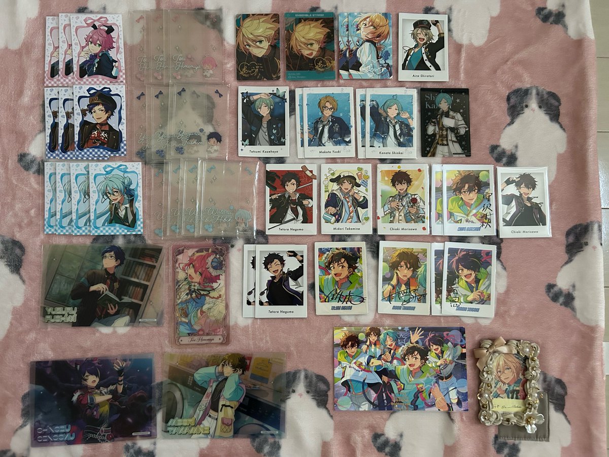 u___115chan's tweet photo. 交換・譲渡
あんスタ 紙類 カード ぱしゃっつ

【求】〜定価orかかった金額 + 送料
【譲】画像参照

✧交換はぱしゃっつ7P英智のみ
✧1点からでも可
✧推し以外求める方は理由（コンプ目的、友人分など）の記載お願いいたします
✧初回様リトリン必読

検索からでもお気軽にお声掛けください https://t.co/f5zY72M8Sx