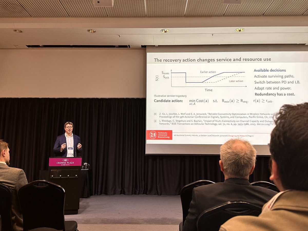 6Gflagship's tweet photo. Prof Eduard Jorswieck, @tuBraunschweig: redundancy and resilience have a cost. The real design question is not how many paths you have, but whether that cost is weighed into the system from the start.

#6GResilienceSummit #6GFlagship #6G #resilience https://t.co/tU78h3OnGw