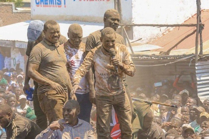 kamitu_steve's tweet photo. Chukua namba yangu basii utanitext https://t.co/0uST6nQT4g