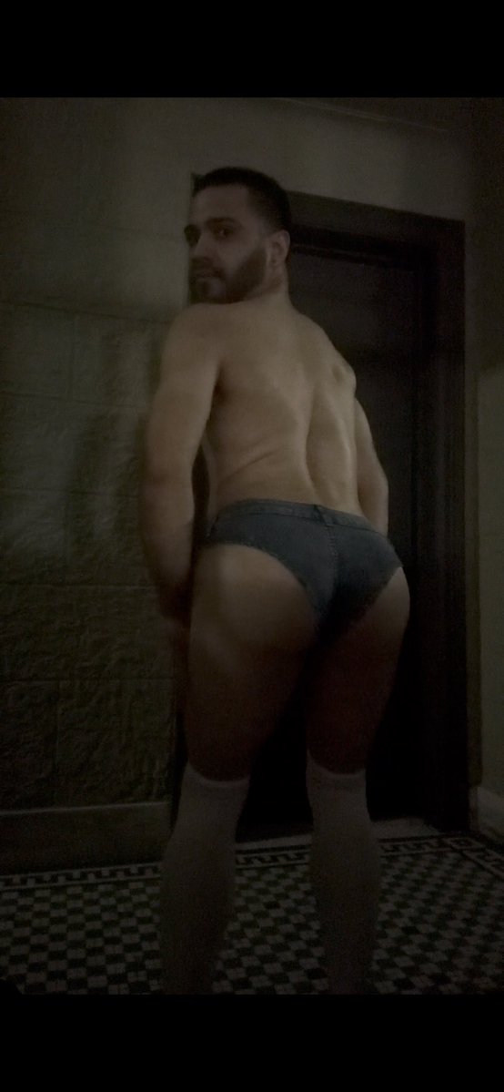 Creamzspearz's tweet photo. Fuck me in the building daddy 😘💕 https://t.co/MGFNs9yYCV