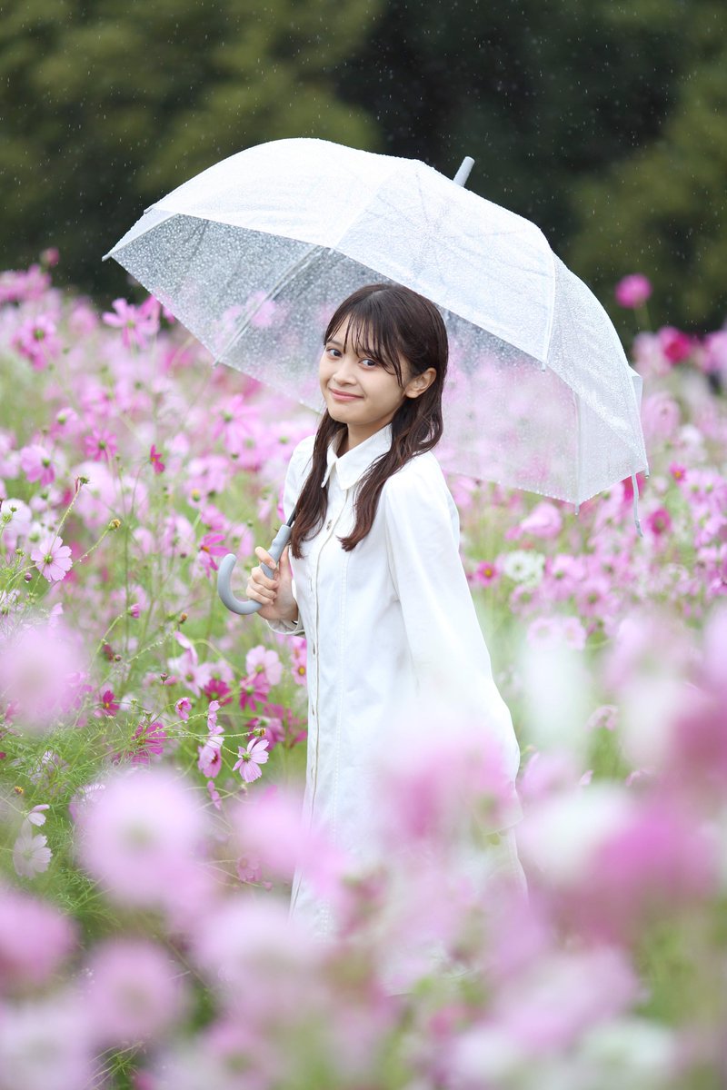 kazu1967hiro's tweet photo. 202610  
model：みのりさん♪④
@minon_824 

EF135mm F2L USM       
#ポートレート #美少女 
#万博記念公園 #美マージュ撮影会 https://t.co/c3numyWlj1