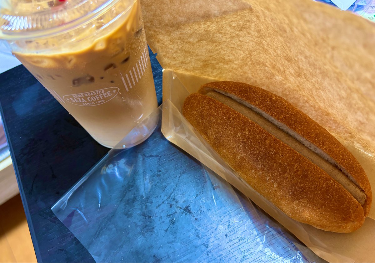 ty227_kuro's tweet photo. 色々と出掛けていたのでこの時間になってはいましたが、私はサザコーヒーが好きなんですよ
この時間でも持って帰るくらいにはね

愛です、たぶん
将軍パン好き https://t.co/Wiy4LJMUHt