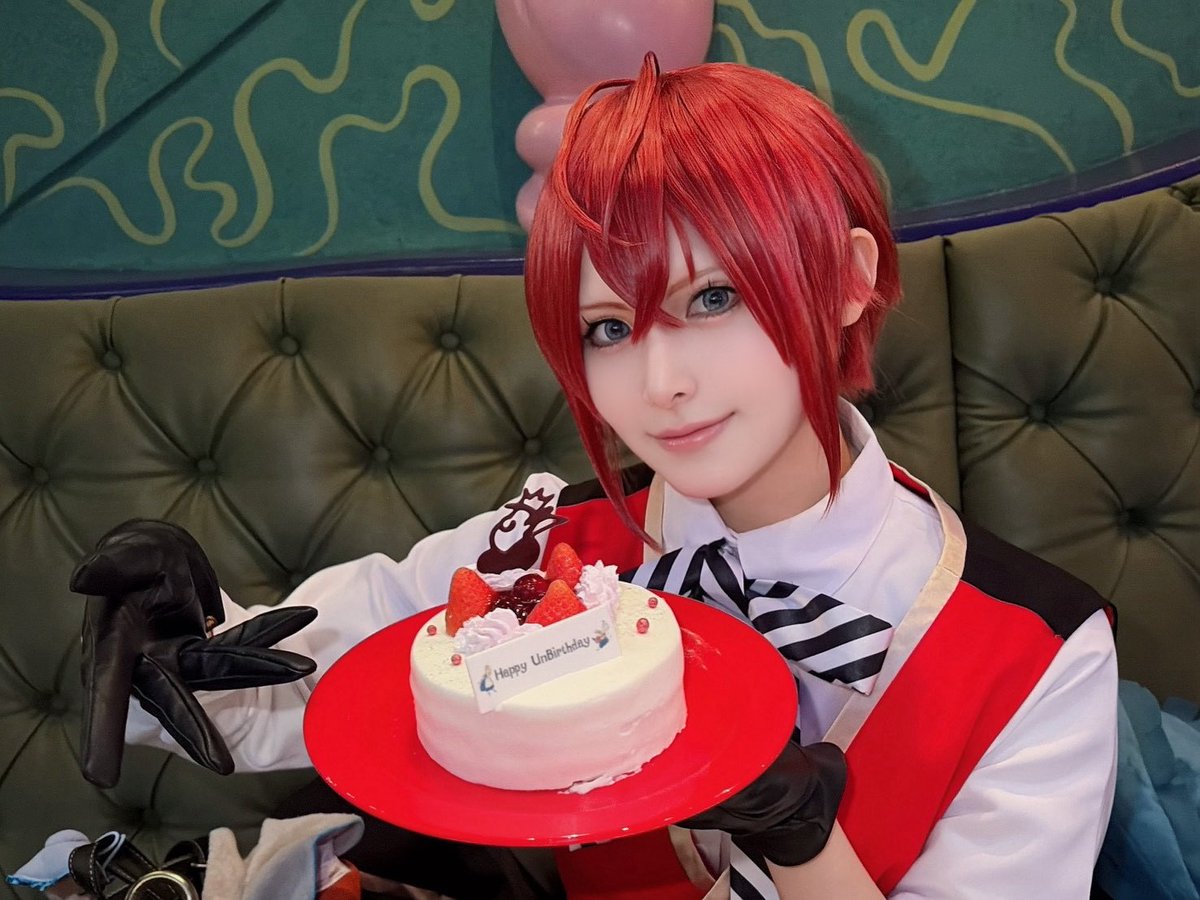 oto_3_ya's tweet photo. 4日間楽しかった〜！
🌹🏹🦇で仮装インパ楽しみました✨
思い出が沢山増えて、最高に楽しかった🙌

#Dハロ仮装2026 #Dハロツイステ https://t.co/MLBkoZhsG5