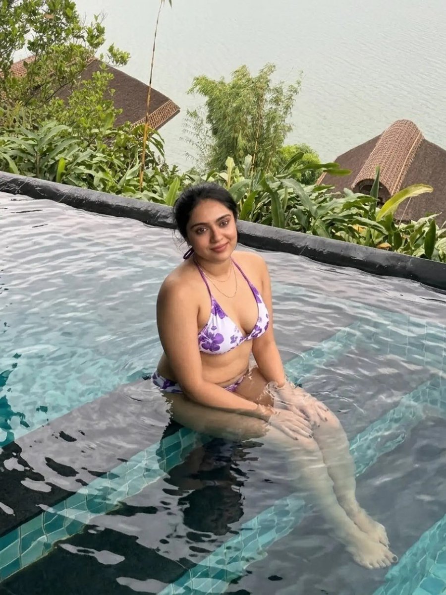 SanaAlthafFp's tweet photo. Crush material.

#BallonDor
#Jailer2 #Sanaalthaf https://t.co/u6u29YcOM0