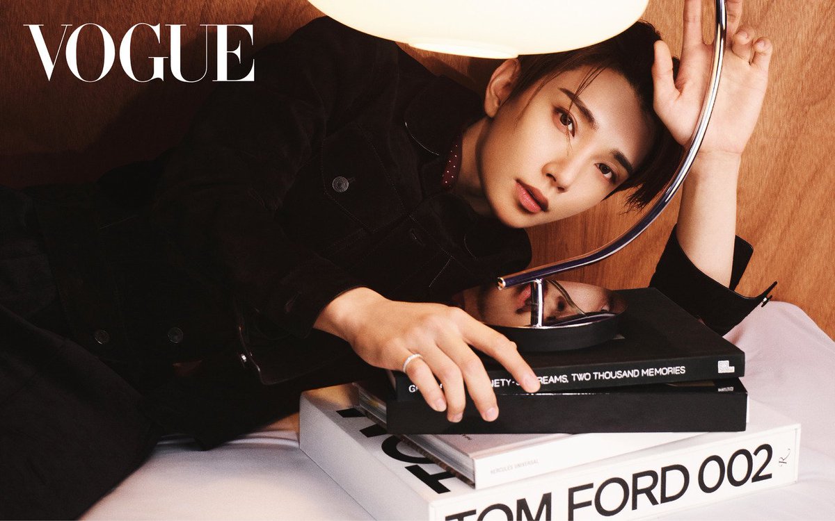 xLambxx's tweet photo. #조슈아 #JOSHUA 보그 톰포드 화보 VOGUE TOM FORD https://t.co/j5sqwCpGl9