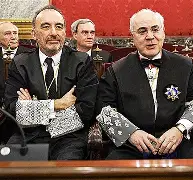 GKnorrBorras's tweet photo. En un pais mínimament democràtic, individus prevaricadors al servei dels poders hereus del franquisme com Marchena o Llarena haurien d´estar, com a mínim, inhabilitats. A un pais plenament democràtic, a la presó, fins i tot.
Però a un estat com l´espanyol, seguiran fent mal. https://t.co/BQTpxTuQM6