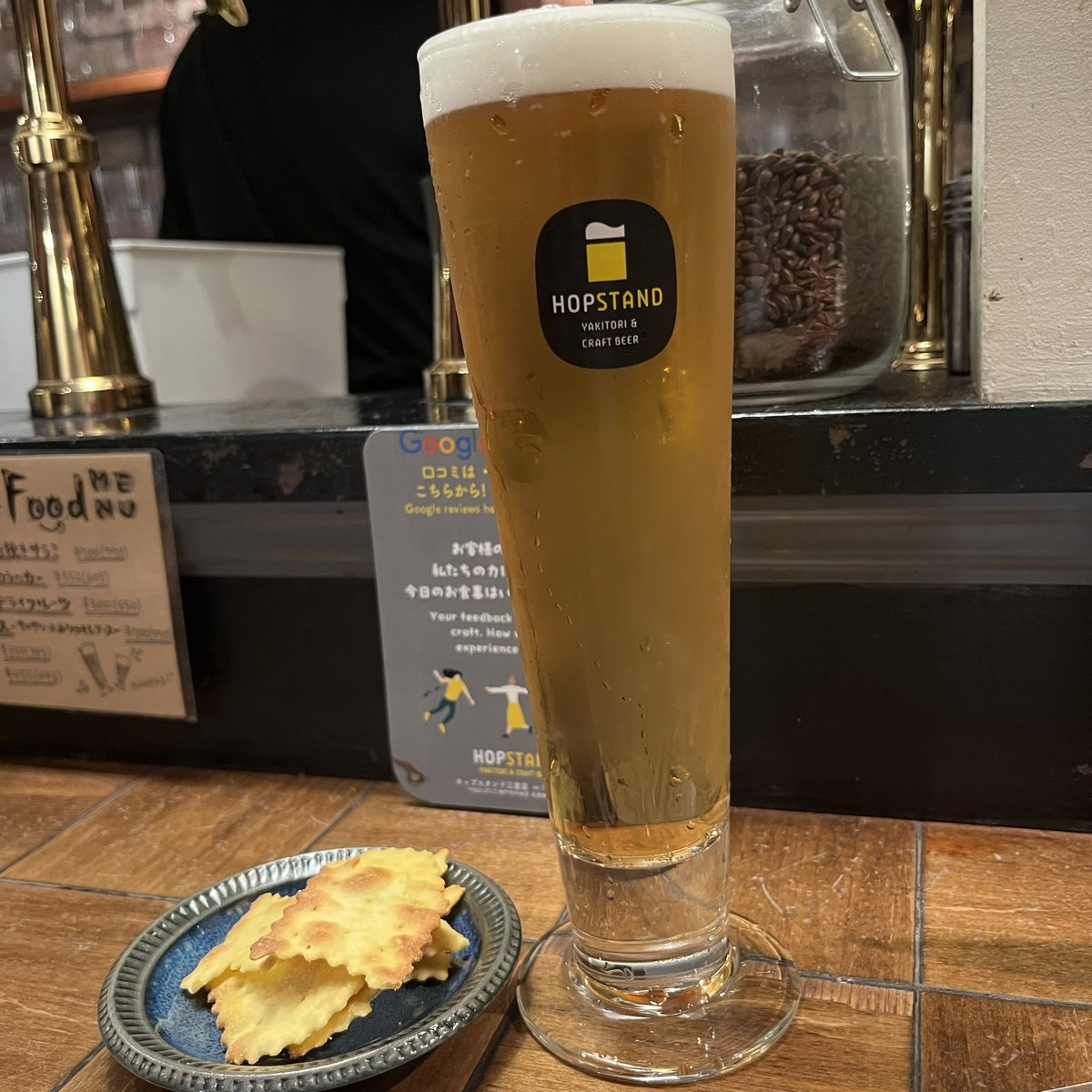 tazu_'s tweet photo. 🎶🍺最高のライブのあとのビールは格別。アイナさんのツーマン、阿部真央さんとのライブ以来だったけど、こんなにつよつよになったのね！って感無量でした。
まさか、ご本人たちではなく、アイナさんが「くだらない」をやってくれるなんて！たくさん聴いておいて良かったよ
#アイナ神戸
#アイナと羊 https://t.co/WHF5oEFY14