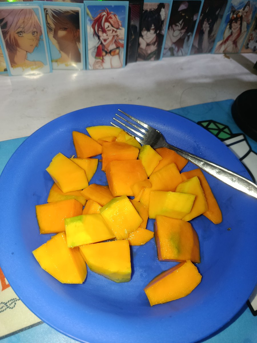 ChloeDvzyy's tweet photo. Surga dunia🤤 https://t.co/gMDRaehcC7