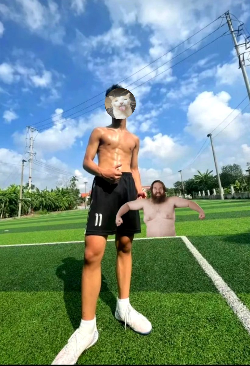 Pepsidti's tweet photo. sáng đi đá bóng về làm vội quả ảnh=)) https://t.co/MUMm3G6PWg