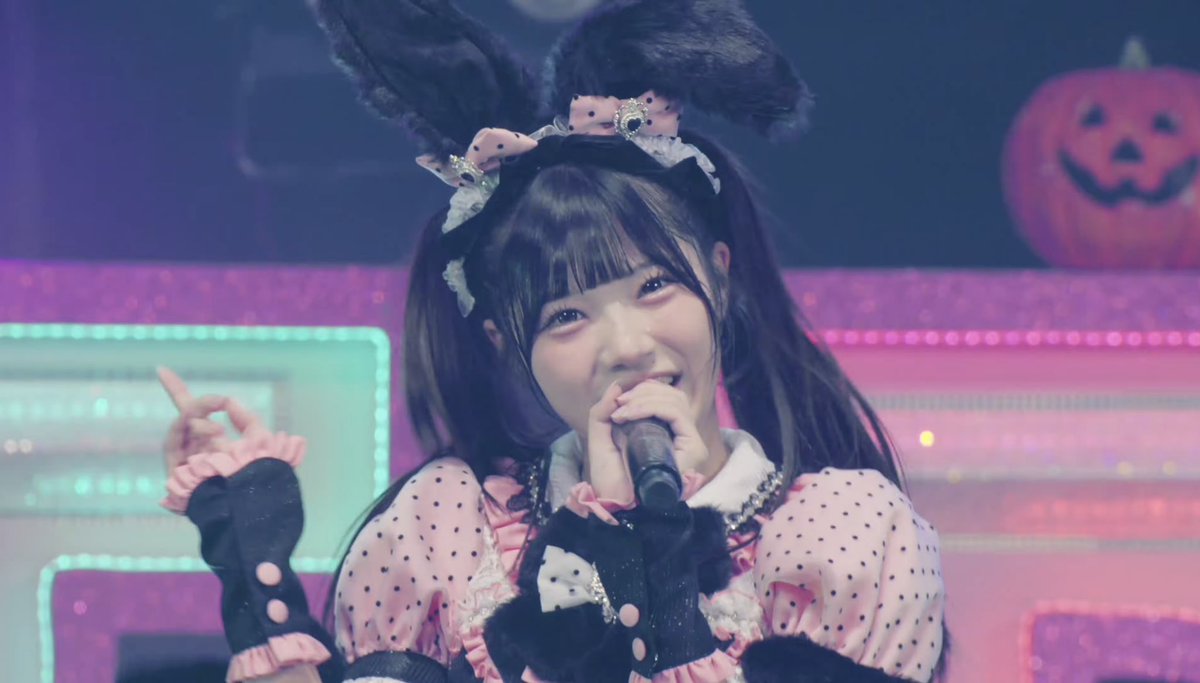 _7xm1q's tweet photo. 今日のみゅーさん集🐰
バニー衣装かわいかった^ ̳ᴗ  ̫ ᴗ ̳^♡
楽しんでるみゅーさん沢山見れて満足😼💞
ゆっくり休んでね👶🏻 💤
 #真守みゅう  #みゅうがまもる https://t.co/qdkwCcIXqO