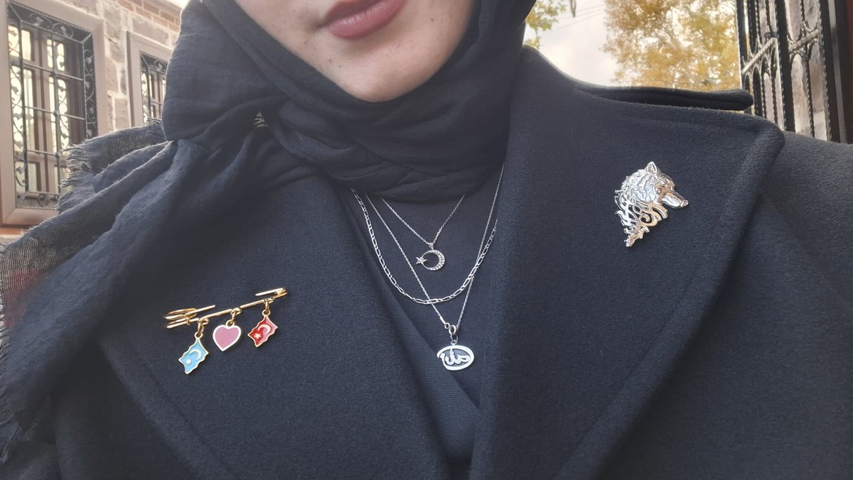 radiyyebegum's tweet photo. Ödümüz kopuyor, tarafımız belli olmayacak diye... https://t.co/12kxCSO79f