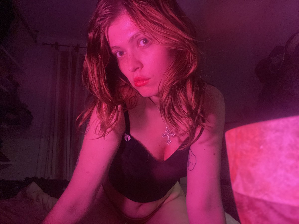 Lilyeai's tweet photo. Ok im gonna shower and get ready to film some content 

If I can send it to you, like this post 
(I will be selective) 

#nsfw #freeuse #kink https://t.co/okbb5vj9iZ