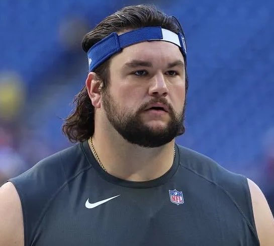 esidery's tweet photo. The 49ers, Broncos, Browns, Eagles, Giants, and Ravens are among the teams to inquire about trading for Quenton Nelson.

The Colts won’t be able to obtain a 2027 1st for Nelson, but a 2nd-round pick certainly seems feasible. https://t.co/kZZ4Ofq3Sx