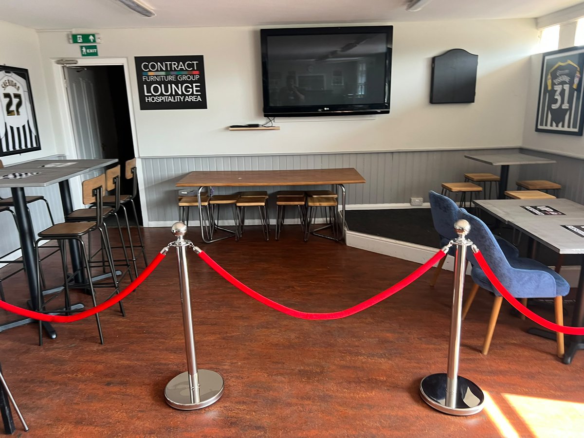 Dunkirk_FC's tweet photo. A huge thank you to Contract Furniture for supporting Dunkirk FC and providing new furniture for our clubhouse!  Your generosity is helping us create a better space for our players, supporters and visitors.   #UpTheBoatmen

https://t.co/EnLTzF6i2T https://t.co/ZZtpUW3hfq