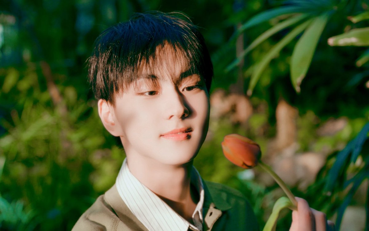 _23poms's tweet photo. The most beautiful garden is him, 
Yang Garden ♡
LIFE MEETS YANG GARDEN
#서울국제정원박람회x양정원 #SIGS2026 #JUNGWON #엔하이픈_정원 https://t.co/hNSHFmcMXE