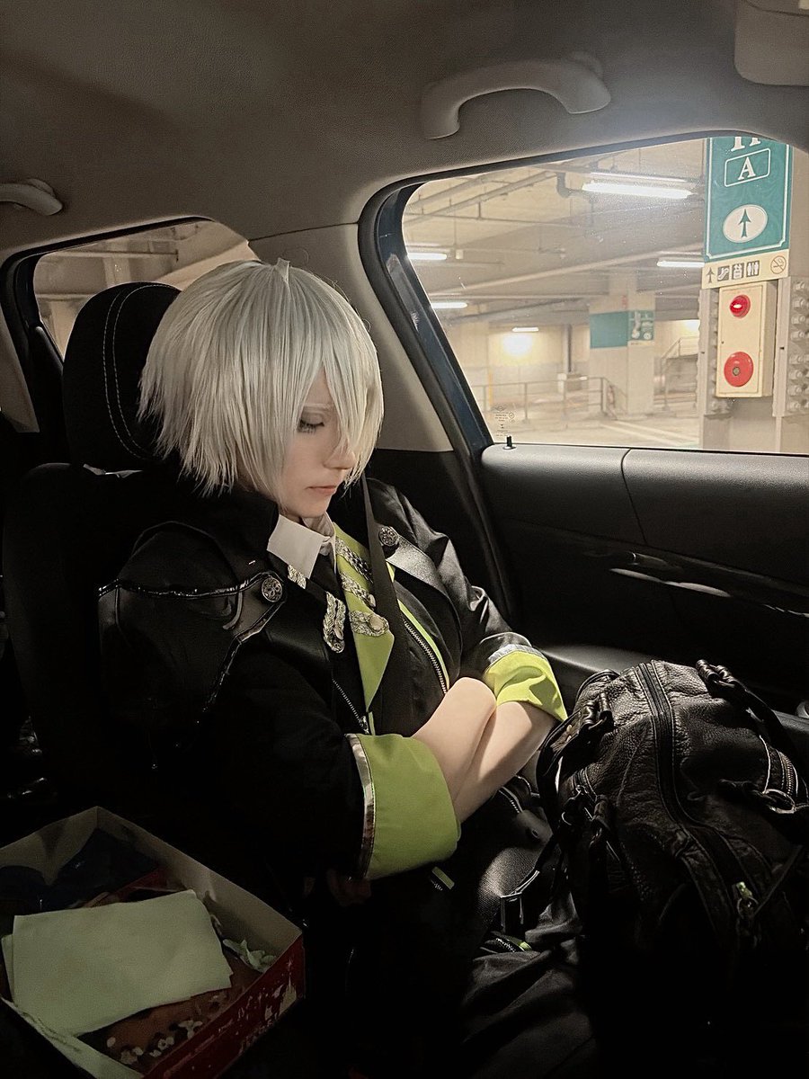 omypst's tweet photo. cos ⚔️

親父殿に撮られてた
#Dハロ仮装2026 #Dハロツイステ https://t.co/lasIVJryYg