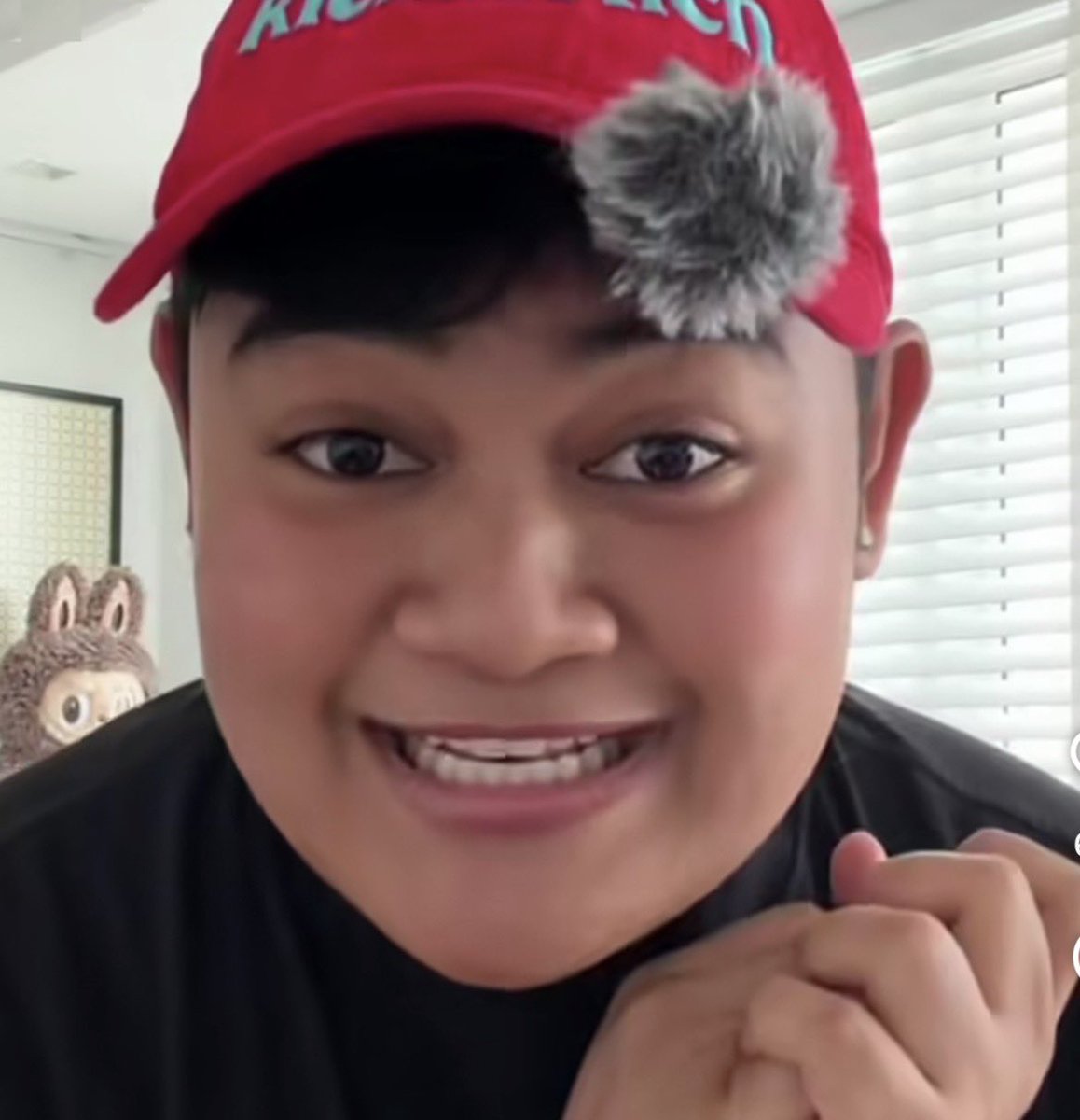 ChenRcj's tweet photo. @iimsohyped พี่ช่างหน้าตัดครับ https://t.co/gveBXyhDss