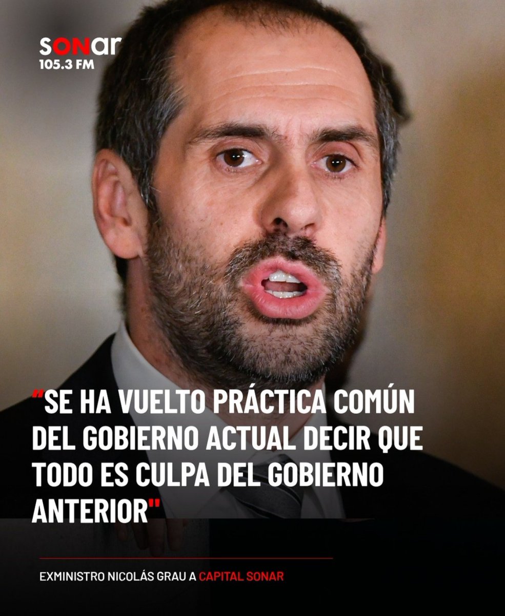Caplevi1910's tweet photo. No eran ellos los que apenas asumiron culpaban de todo a Piñera y a los 30 años? hay que ser muy vara de palo para ahora hacerse la víctima. https://t.co/sUJH3oX5eL
