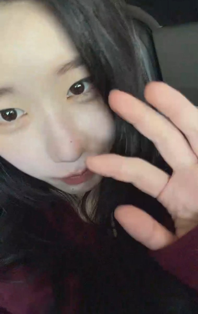 darkTohsaka's tweet photo. 261027 Chaeryeong fan/s live (5th gen only)
💟 https://t.co/0cHIgou81X