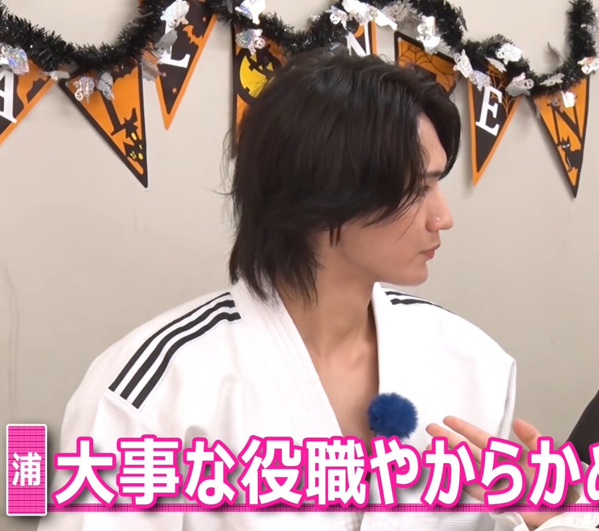 L_not_R_17's tweet photo. 顔カッコよすぎる https://t.co/A8OXf9DbF6