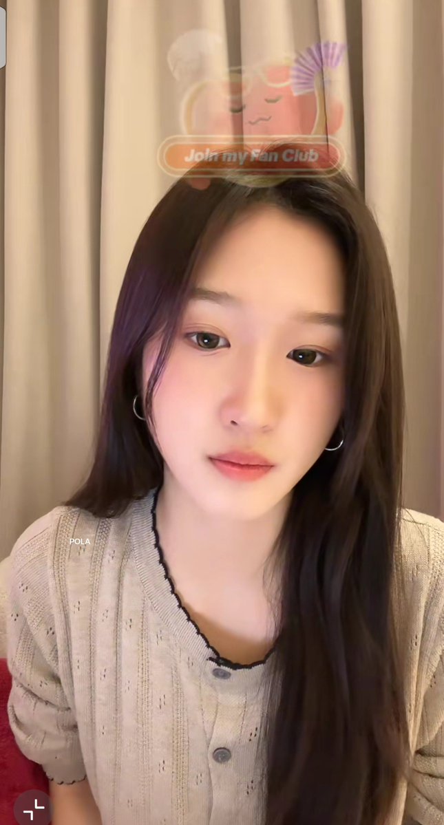 itsme_polaaa's tweet photo. She's soooo beautiful!! 😍
Thankyou for the live our talented girl.
#Atompariya
#Aestiny https://t.co/wQeYgQhbsa