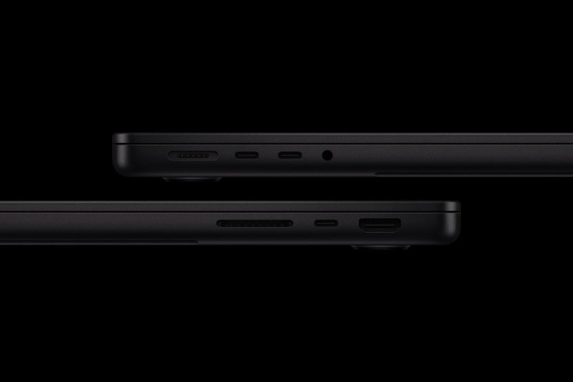 hamu_3nd's tweet photo. 【速報】Apple、新型「14インチMacBook Pro」を発表！
M6チップを搭載、価格は339,800円から

・最新の2nmプロセスを採用したM6チップ搭載
・CPU、GPU共に10コアから12コアに増加
・GPU性能がM5比で最大30%向上
・AI処理性能がM5比で最大25%向上
・Neural Engineの性能が最大1.9倍に向上
・CPUマルチスレッド性能がM5比で最大20%向上
・GPUの各コアにNeural Acceleratorを搭載
・新しいデュアル16コアNeural Engineを採用
・メモリ帯域幅は最大170GB/sに向上
・Wi-Fi 7、Bluetooth 6に新対応
・macOS 27を標準搭載
・スペースブラック、シルバーの2色

10月29日より予約開始、11月6日発売