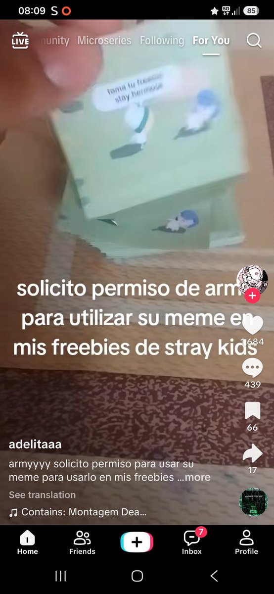 goldttaegguk's tweet photo. amigas... https://t.co/0XGtn10XcY