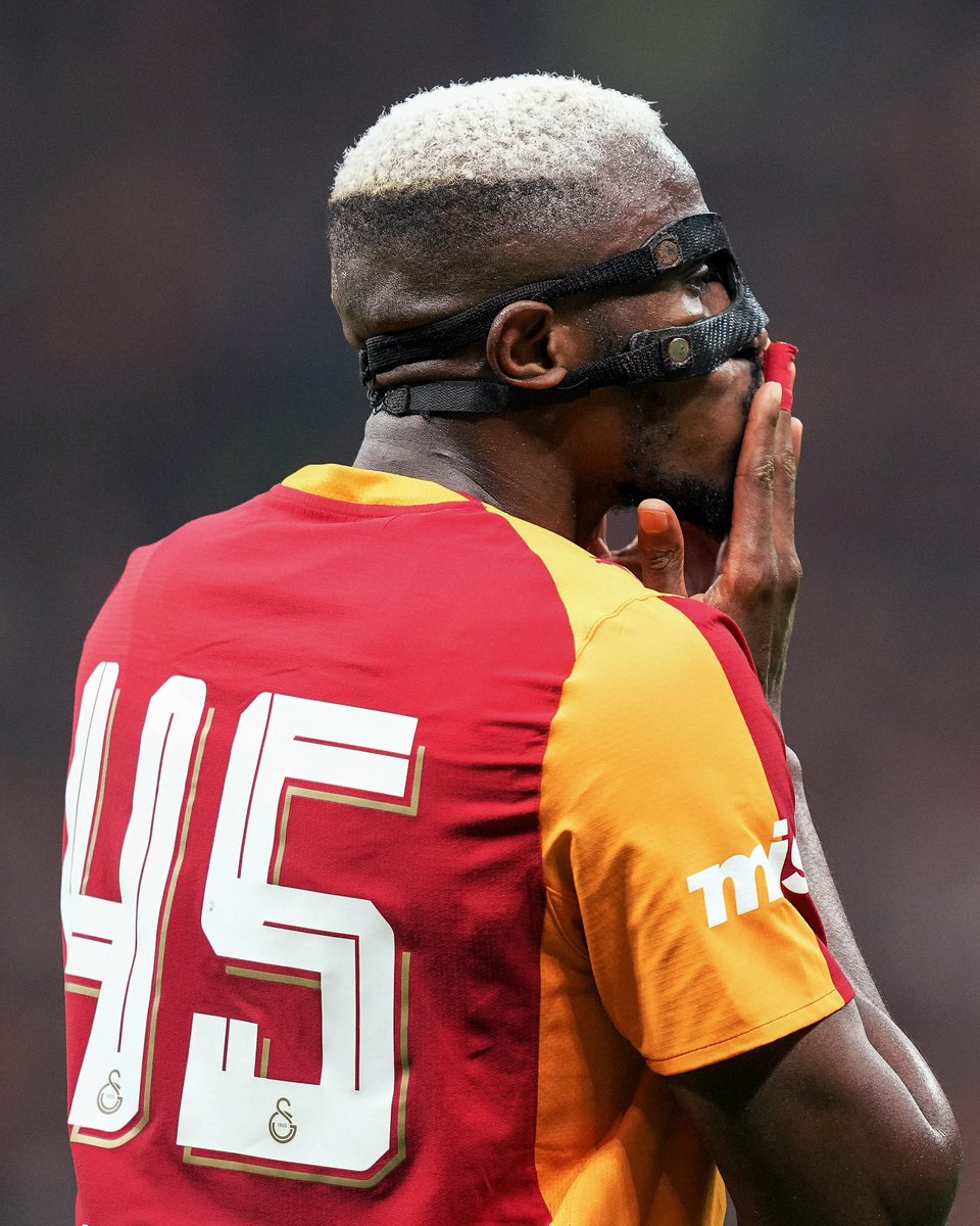 GalatasaraySK's tweet photo. 😘🫶 https://t.co/Z15x3H4T3F