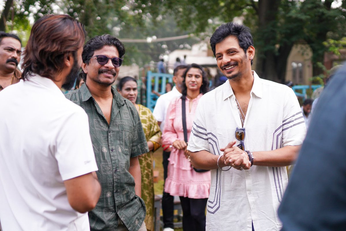 CineTimee's tweet photo. #Jiiva49 - Movie Pooja Ceremony Pictures !

@JiivaOfficial | #MuhammadMusthafa | @NimishaSajayan |
@PassionStudios_ | @SupergoodStud | @vinireloaded |
#CineTimee | https://t.co/Rva1rJD70l