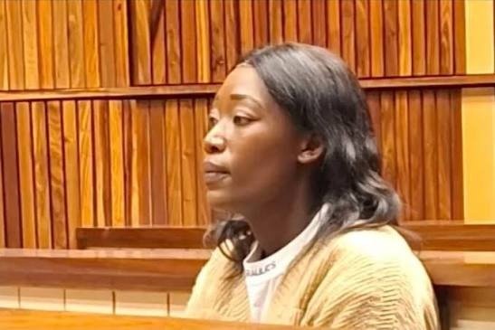 harare_post's tweet photo. An Epworth woman, Charlotte Choto, has been sentenced to 20 years in prison for strangling her partner, Jehu Rubaba.

The National Prosecuting Authority of Zimbabwe (NPAZ) confirmed the sentence, https://t.co/bmSZ1cdAF9 https://t.co/VvUetRl5RG