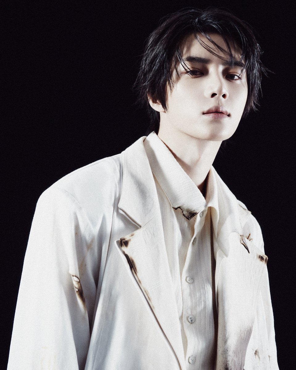 BIGHIT_MUSIC's tweet photo. PERFECT STORM - EYE OF THE STORM - #범규 (#BEOMGYU)
🌪️ https://t.co/ao11e7cwgj

#투모로우바이투게더 #TOMORROW_X_TOGETHER #TXT
#PERFECTSTORM #AngelBite #TXT_AngelBite https://t.co/kCqr8k3YaW