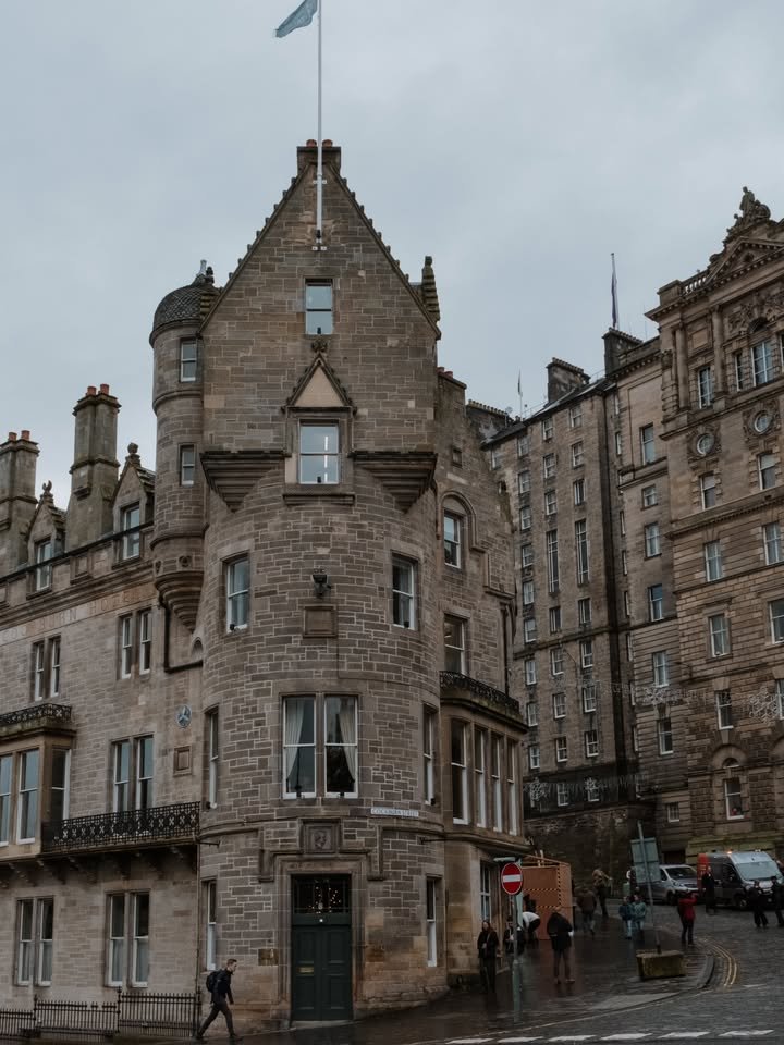 InFiniteH0riZ0n's tweet photo. Edinburgh Scotland https://t.co/eDeJZlquEY