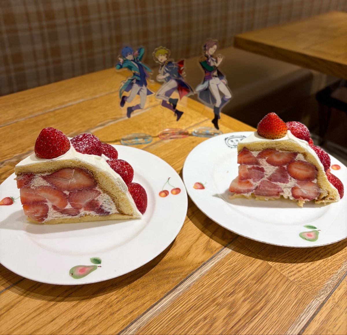 P13hdB_10A's tweet photo. 🌟初ジョイポリス！！！with紺ちゃん
撃音に占いにと盛りだくさんでめっちゃ楽しかった〜！！
カフェ活はまたゆっくり行きましょね🍰 https://t.co/eC4Jh0sJug