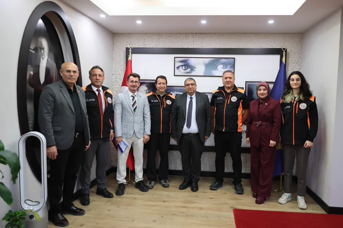 Image from Hüseyin Benzer (@huseyinbenzer35)
