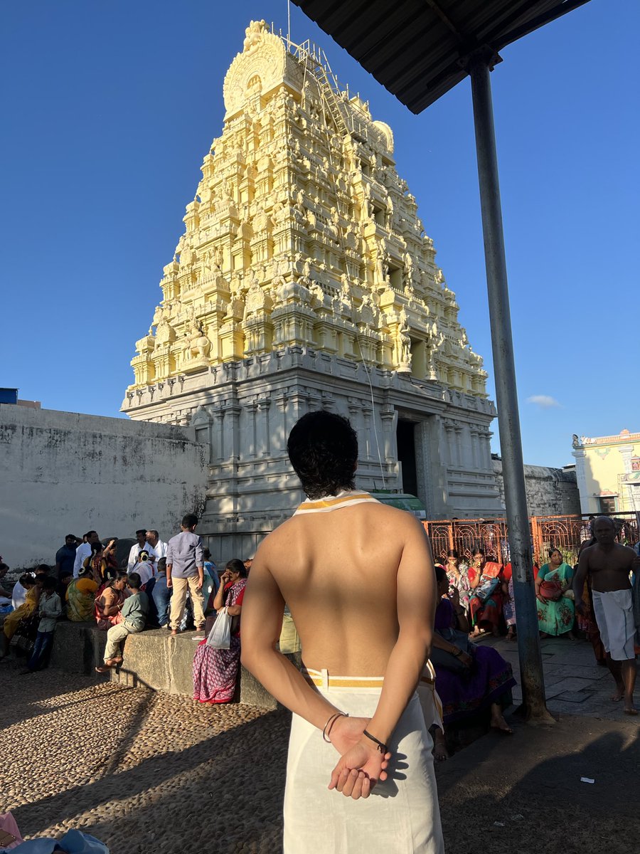 parth_sing2504's tweet photo. "you don't even look like a south indian" 🫡 https://t.co/k68AzlvQXW