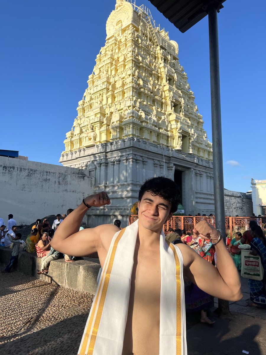 parth_sing2504's tweet photo. "you don't even look like a south indian" 🫡 https://t.co/k68AzlvQXW