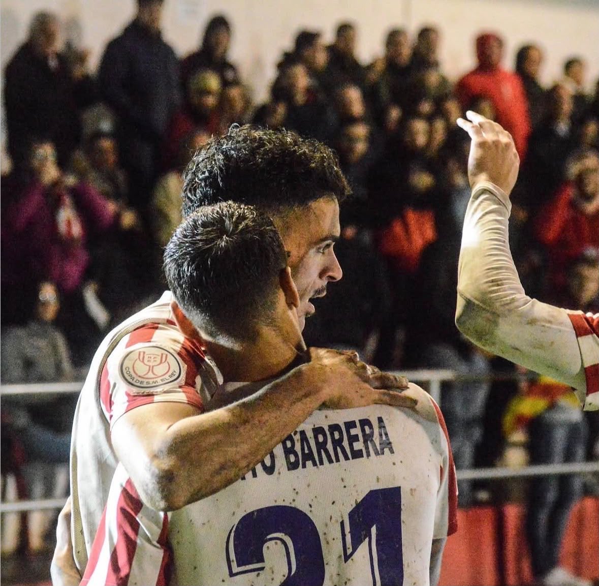 UD_Barbastro's tweet photo. Qué bonitas y especiales son esas primeras rondas de Copa del Rey… 💭🏆

Hoy empieza una nueva edición del torneo del K.O. que tanto nos ha hecho disfrutar en Barbastro en los últimos años.

Suerte a todos los equipos participantes, en especial a los aragoneses 😉 https://t.co/CybU1iSPLN