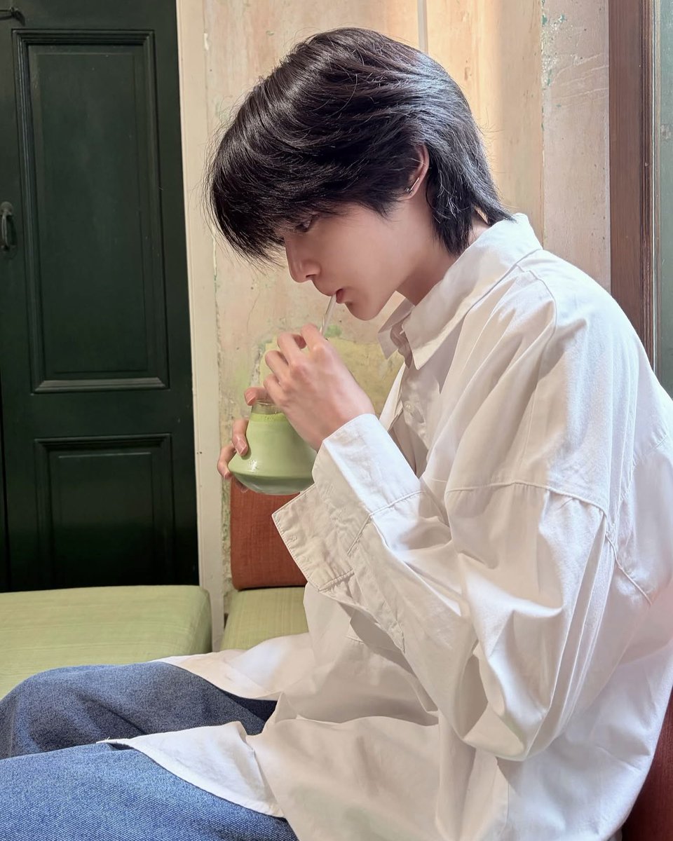 ibbibbibbi's tweet photo. ชอบมัจฉะเหมือน                     พี่คนนั้น
พี่คนนั้นเลยนิ https://t.co/LdUYxVK7M5