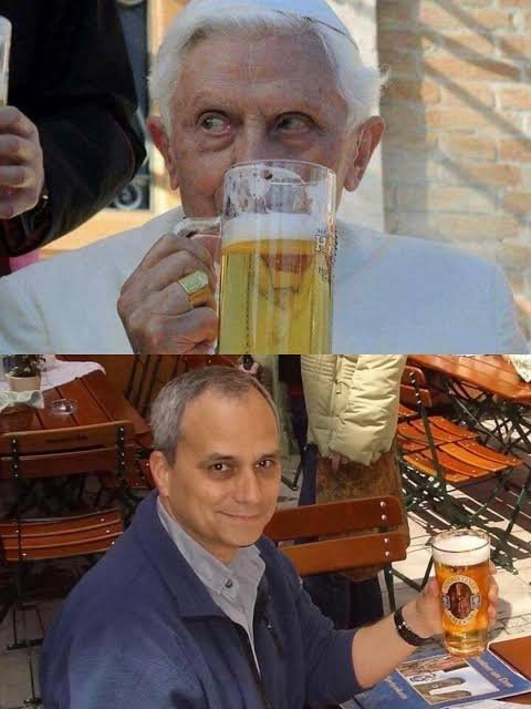 Xtopher_Uzo's tweet photo. Evangelicals: Alcohol is sinful

Catholics: https://t.co/c7IDAjEY9o