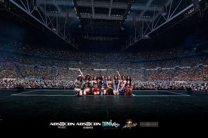 silentyaps_'s tweet photo. ang “we made it” moment ng ppop at opm. https://t.co/YqvlrwgROg