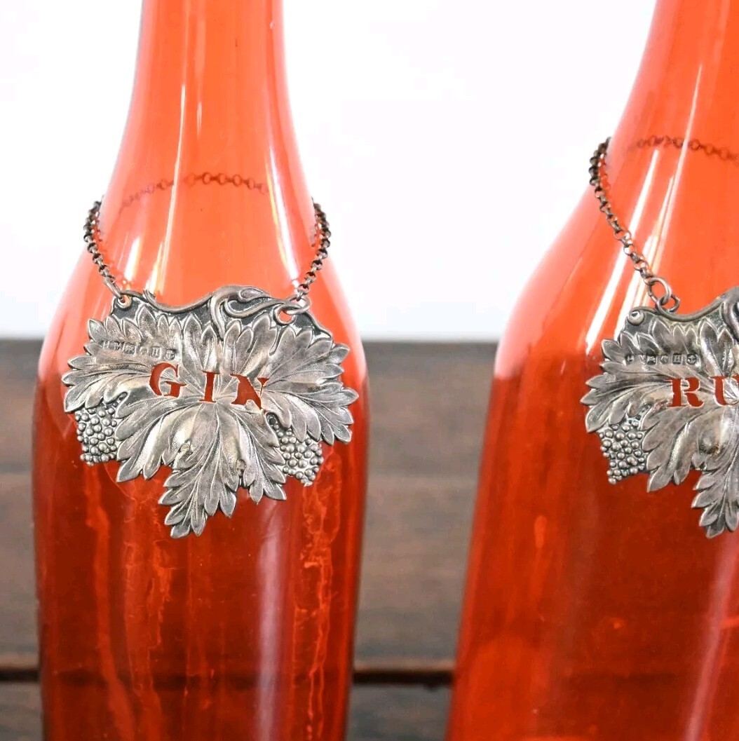 Berth_Antiques's tweet photo. Sale on now! Rare antique Victorian ruby red glass and silver decanter bottles for wine, gin and rum, £2,959.99. Extra 5% off with code BERTHHALLOW26 until 14 Nov. Want help valuing your item? Message me. https://t.co/E6LMSWmyjd #Antiques #VictorianGlass #eBayUK https://t.co/nT1csMIk1C