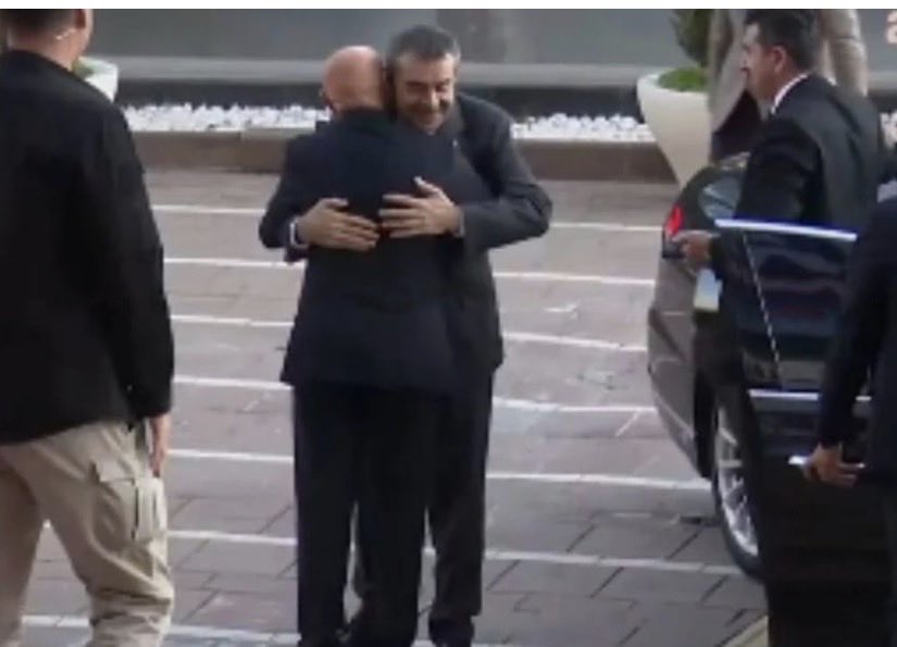 serkana02799's tweet photo. @barisyarkadas Sen g.tünü elletmeye devam et. Bizden uzak dur https://t.co/GNmoum5Lsh