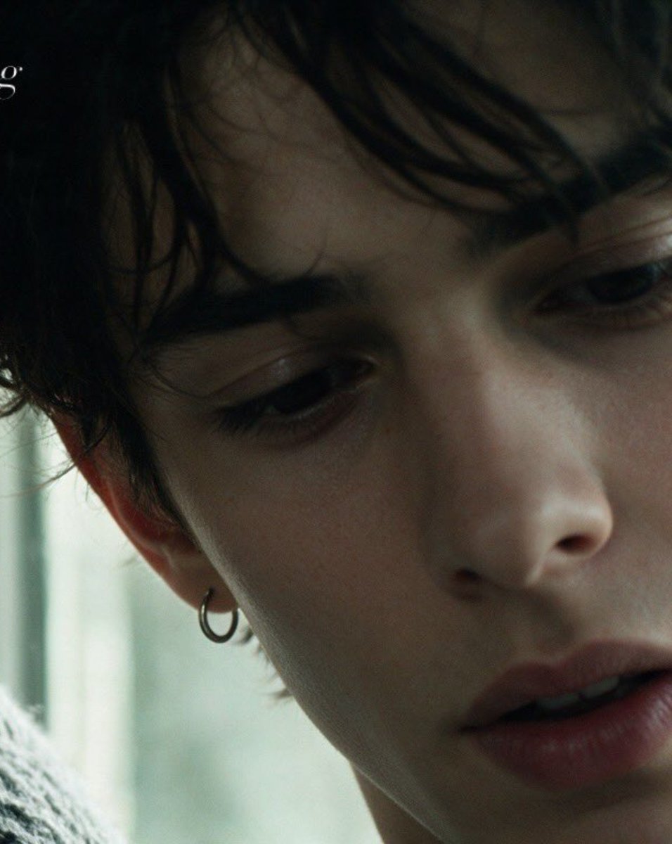 pinadescoolada's tweet photo. Caleb's visual in these photos is absolutely insane... is unreal and honestly inexplicable. ❤️💕🔥🥵 https://t.co/lGex4AC9Jc