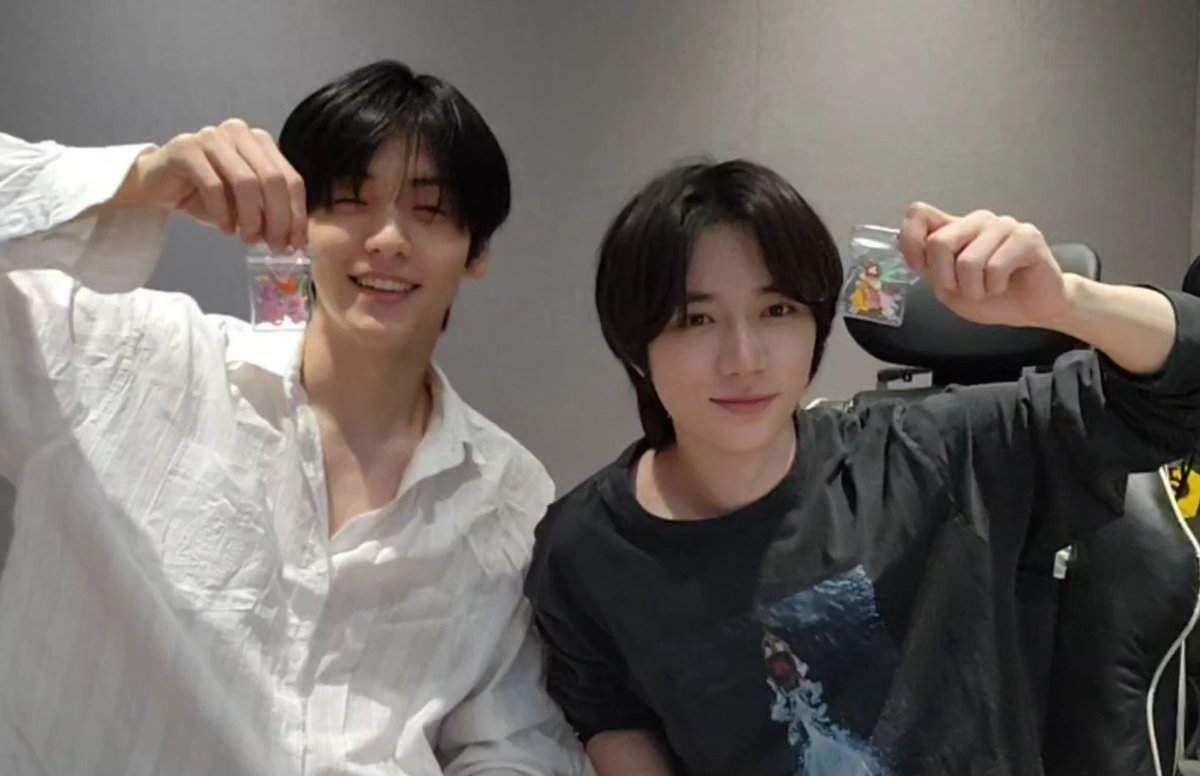 bampdnim's tweet photo. soobin: he (beomgyu) is the reason for my laughter

my soogyu 🥹🥹🥹 https://t.co/KBWLyTbfaF