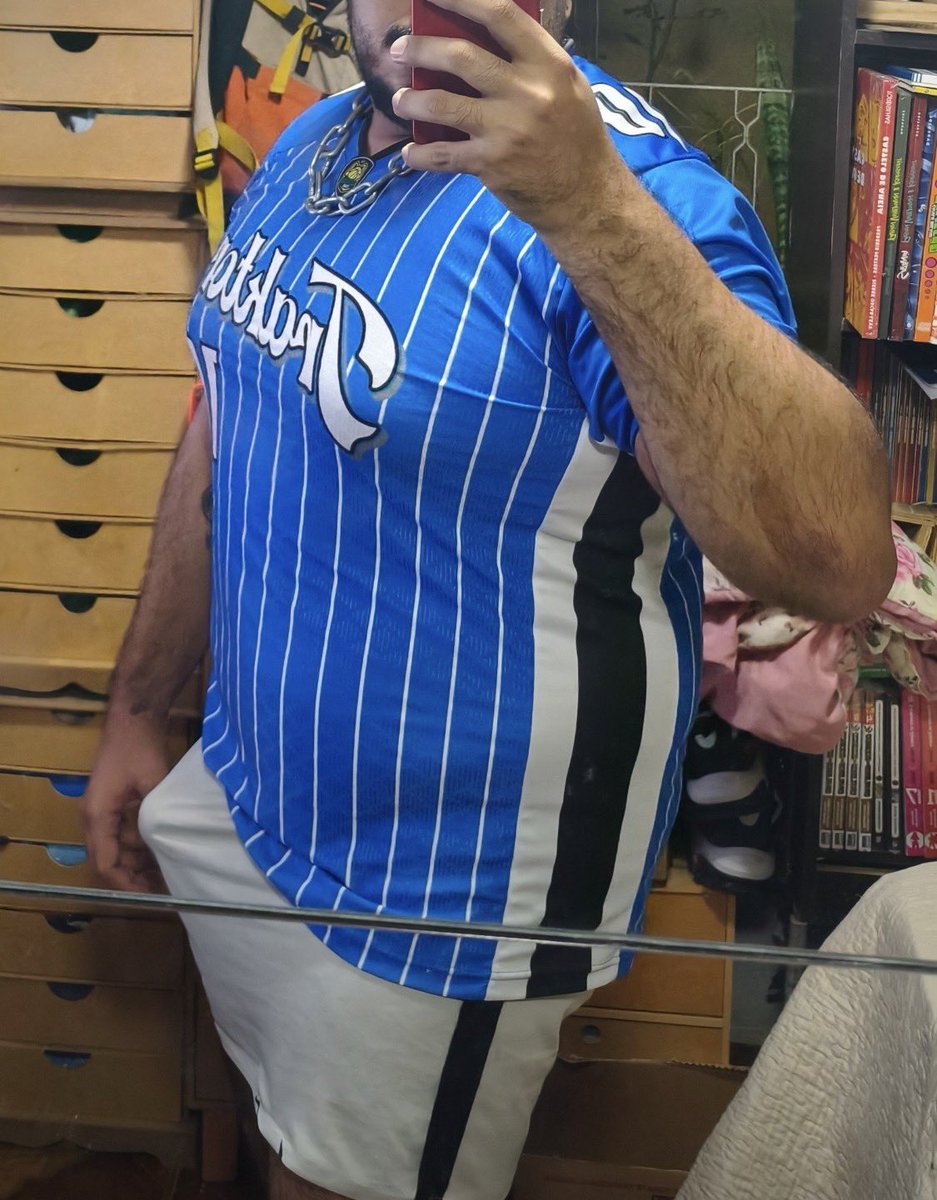 DylanRyann1's tweet photo. I'm single and looking for a real woman to love. Dm me if you are real https://t.co/CnKd1EJBPQ