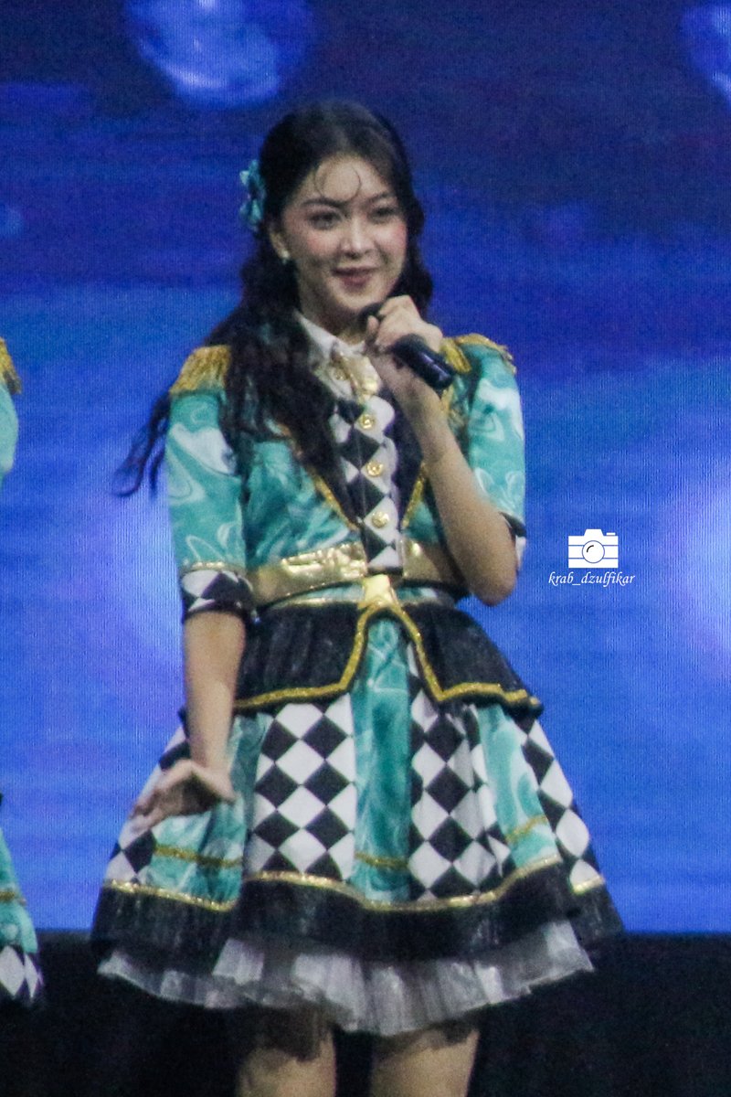 krab_dzulfikar2's tweet photo. [Happy #GreeSelasa #JKT48Dream ]

Greesella S. Adhalia
@Greesel_JKT48

Photos at JKT48 &amp; AKB48 Personal Meet and Greet Festival "Ayo Senyumlah"😊, ICE BSD #JKT48 #JKT48Fight #JKT48AyoSenyumlah #JKT48AyoSenyumlahMnG #krabdzulfikar2 https://t.co/IXt3rDAbyU
