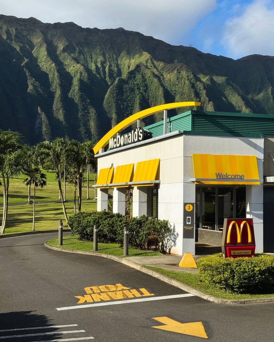earthserenityy's tweet photo. Oahu Hawaii https://t.co/XDXmvt4FS6