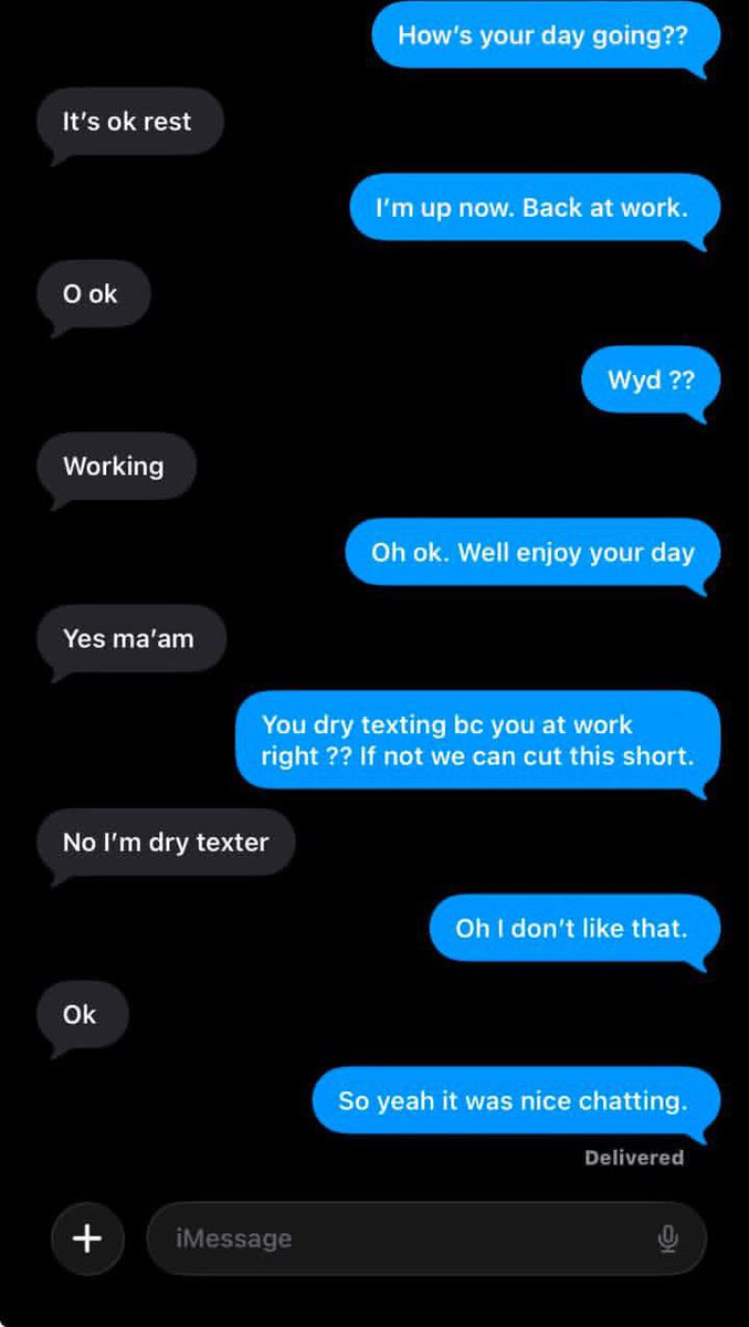 AtindigaKene's tweet photo. Like what is wrong with ppl. If you dry why get someone number. Please stop wasting my number lol 😂 

YALL THE DATING WORLD SUCK FRFR 🤭 https://t.co/ahbygVy02k