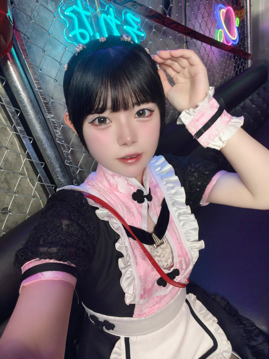 denpa_ageha's tweet photo. 昨日は忙しくて全然X更新できずゴメンナサーイ😭😭
ログインしておりまつ、
久しぶりにピンク着てみた🩷
明日おやすみdayなので、ログイン・遠隔お待ちしてますよ😽︎💞

@denpaholic 

 #熊本  #熊本コンカフェ  #コンカフェ  #メイドカフェ  #チャイナ https://t.co/lqTLWS5aWc