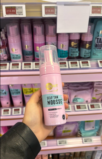 BayviewSC's tweet photo. ☀️🤎 Your glow, your way! ✨ Get that gorgeous bronzed look with Solait Medium Self Tan Mousse – quick-drying, streak-free and perfect for a sun-kissed glow! 😍

🛍️ In store now at @superdrug https://t.co/CNMbTz9OYm